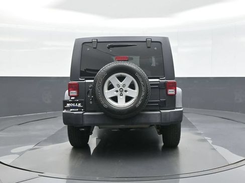 Used 2017 Jeep Wrangler Unlimited Sport w/ Quick Order Package 24S AWD/4WD image 6