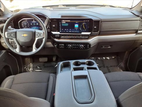 Used 2026 Chevrolet Silverado 1500 LT RWD image 14
