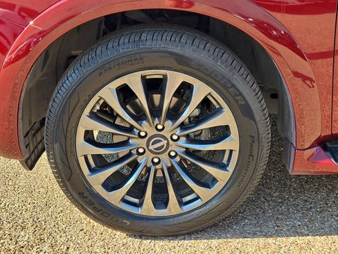 Used 2021 Nissan Armada Platinum w/ Captain's Chairs Package AWD/4WD image 11