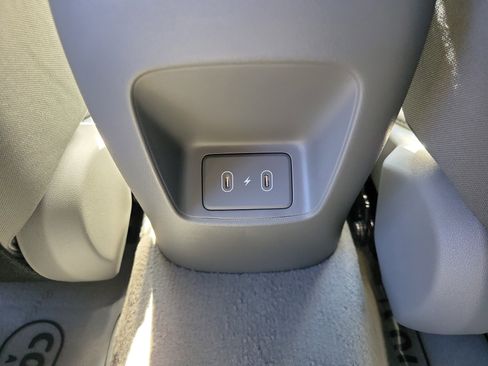 New 2026 Hyundai Elantra SE image 8