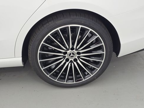 New 2026 Mercedes-Benz C 300 4MATIC Sedan image 33