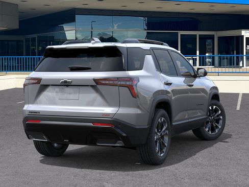 New 2026 Chevrolet Equinox RS FWD image 4