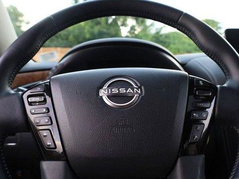 Used 2022 Nissan Armada SL AWD/4WD image 12