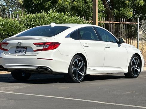 Used 2020 Honda Accord Sport image 2