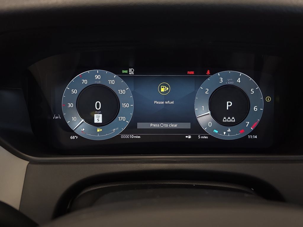 New 2026 Land Rover Range Rover Velar S AWD/4WD image 14