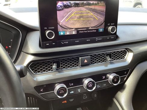 Used 2023 Acura Integra A-Spec image 8