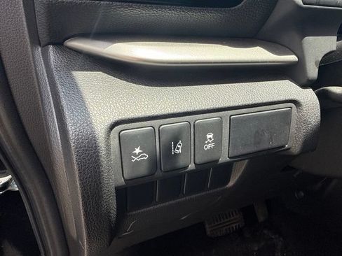 Used 2022 Mitsubishi Eclipse Cross SE FWD image 18