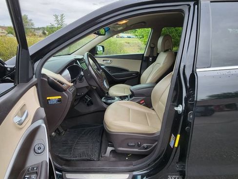 Used 2018 Hyundai Santa Fe Sport AWD/4WD image 3