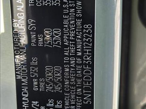 Used 2024 Hyundai Santa Cruz Limited image 25