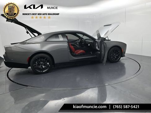 Used 2026 Dodge Charger Scat Pack AWD/4WD image 52