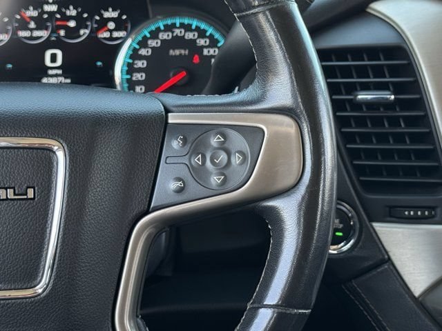 Used 2019 GMC Yukon XL Denali RWD image 16