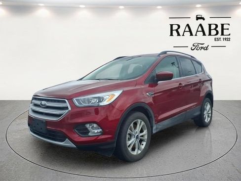 Used 2018 Ford Escape SEL AWD/4WD image 2