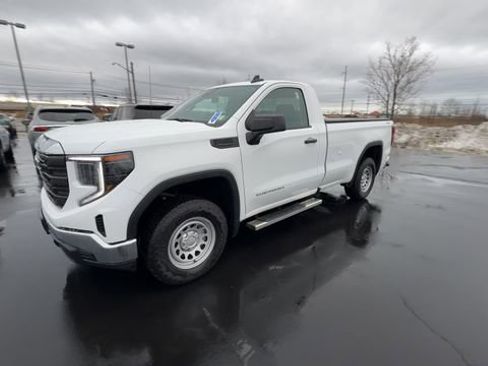 Certified 2024 GMC Sierra 1500 Pro w/ Pro Value Package image 4