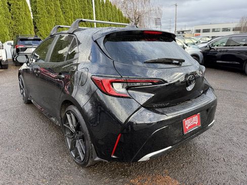 Used 2025 Toyota Corolla XSE image 6