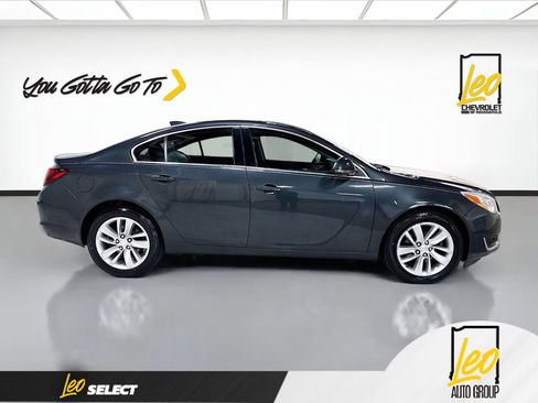 Used 2016 Buick Regal AWD image 4