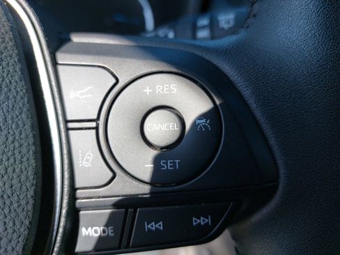 Used 2024 Toyota RAV4 SE w/ Weather Package image 18