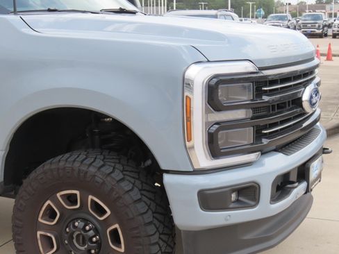 New 2026 Ford F250 Platinum AWD/4WD image 7