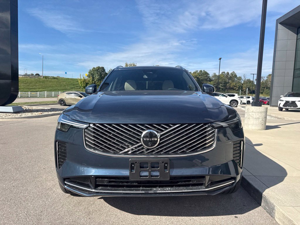 Used 2026 Volvo XC90 B6 Plus AWD/4WD image 9