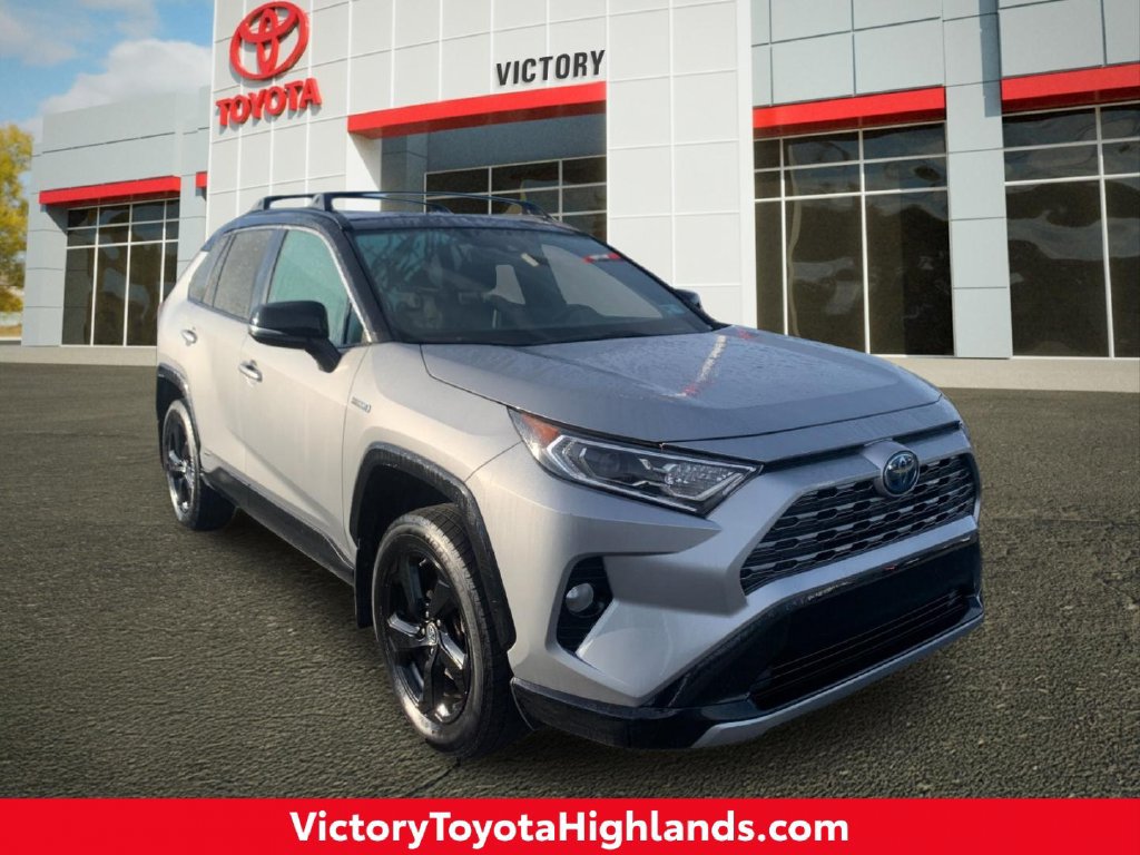 Used 2019 Toyota RAV4 XSE w/ Carpet Mat Package AWD/4WD image 1
