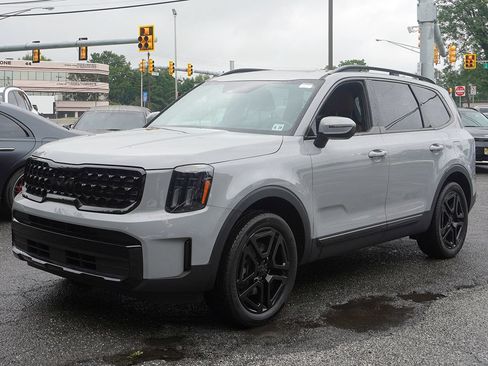 Used 2025 Kia Telluride EX X-Line AWD/4WD image 11