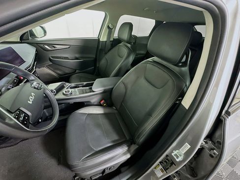 Used 2023 Kia EV6 Wind image 13