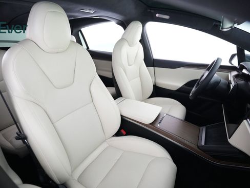 Used 2023 Tesla Model X AWD/4WD image 23