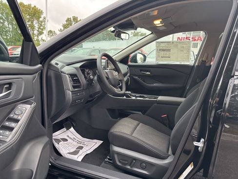 New 2026 Nissan Rogue SV image 13