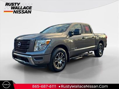 Used 2024 Nissan Titan SV w/ SV Convenience Package