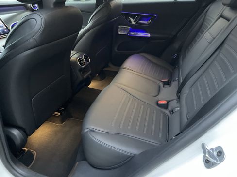 Certified 2023 Mercedes-Benz GLC 300 4MATIC image 38