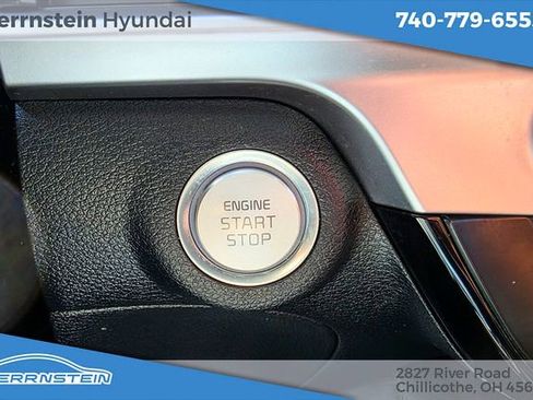 Used 2025 Kia Telluride S AWD/4WD image 22