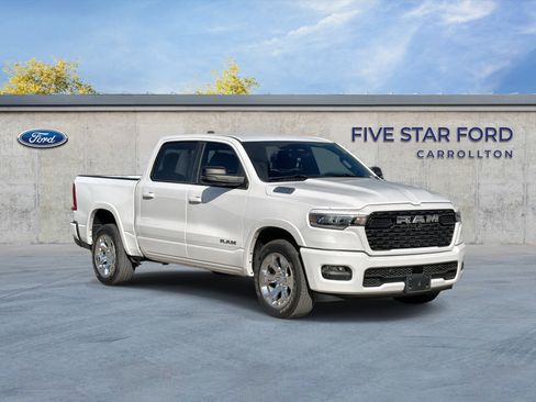 Used 2025 RAM 1500 Lone Star RWD image 1