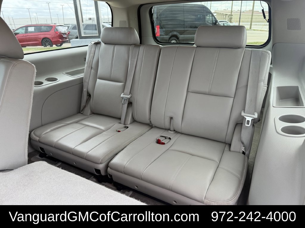 Used 2012 GMC Yukon XL SLT w/ SLT-2 Equipment Package RWD image 28