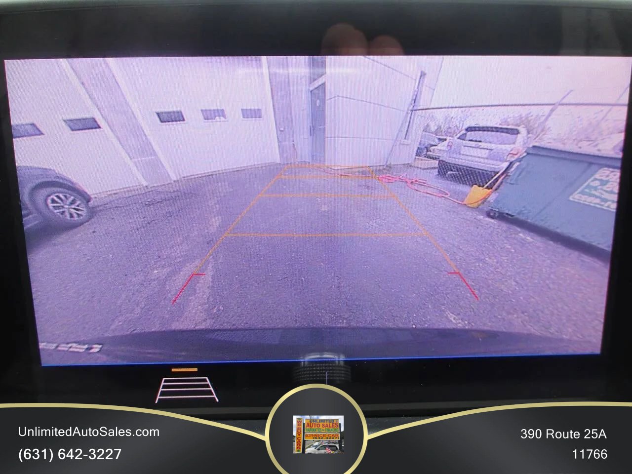 Used 2020 Chevrolet Blazer LT FWD image 8