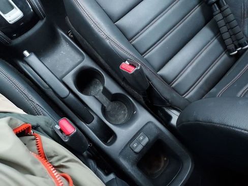 Used 2019 Nissan Kicks SR w/ SR Premium Package image 23