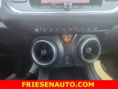 Used 2022 Chevrolet Blazer LT image 16