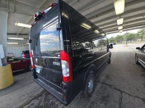 Used 2023 RAM ProMaster 2500 FWD image 6