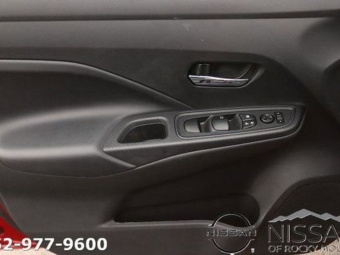 New 2025 Nissan Versa SV image 10