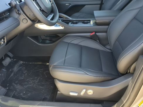 New 2026 Lincoln Nautilus Premier w/ Equipment Group 102A image 11