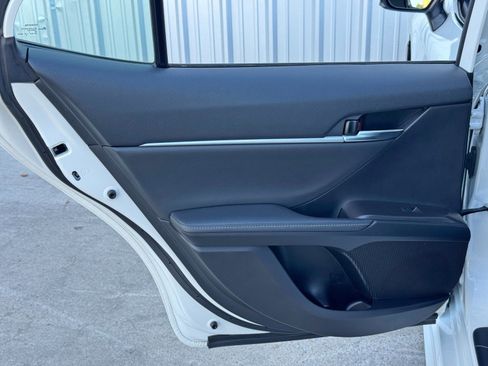 Used 2023 Toyota Camry XSE w/ Navigation Package image 40