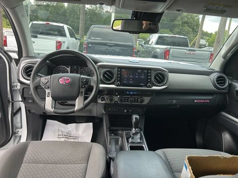 Used 2023 Toyota Tacoma SR5 w/ Technology Package AWD/4WD image 31