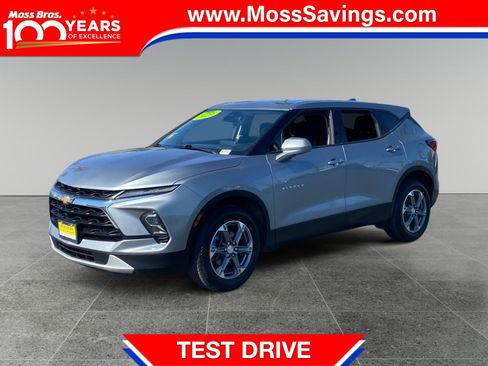 Used 2023 Chevrolet Blazer LT AWD/4WD image 1
