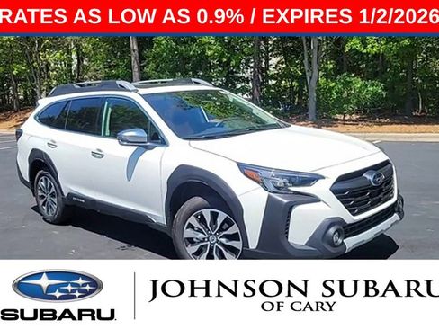 Used 2025 Subaru Outback Touring XT image 2