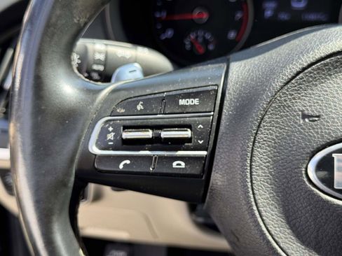Used 2018 Kia Stinger RWD image 18