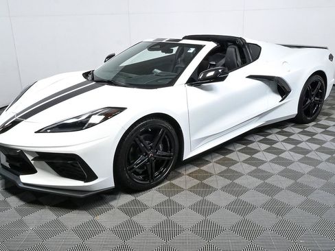 Used 2026 Chevrolet Corvette Stingray Coupe w/ Battery Protection Package RWD image 32