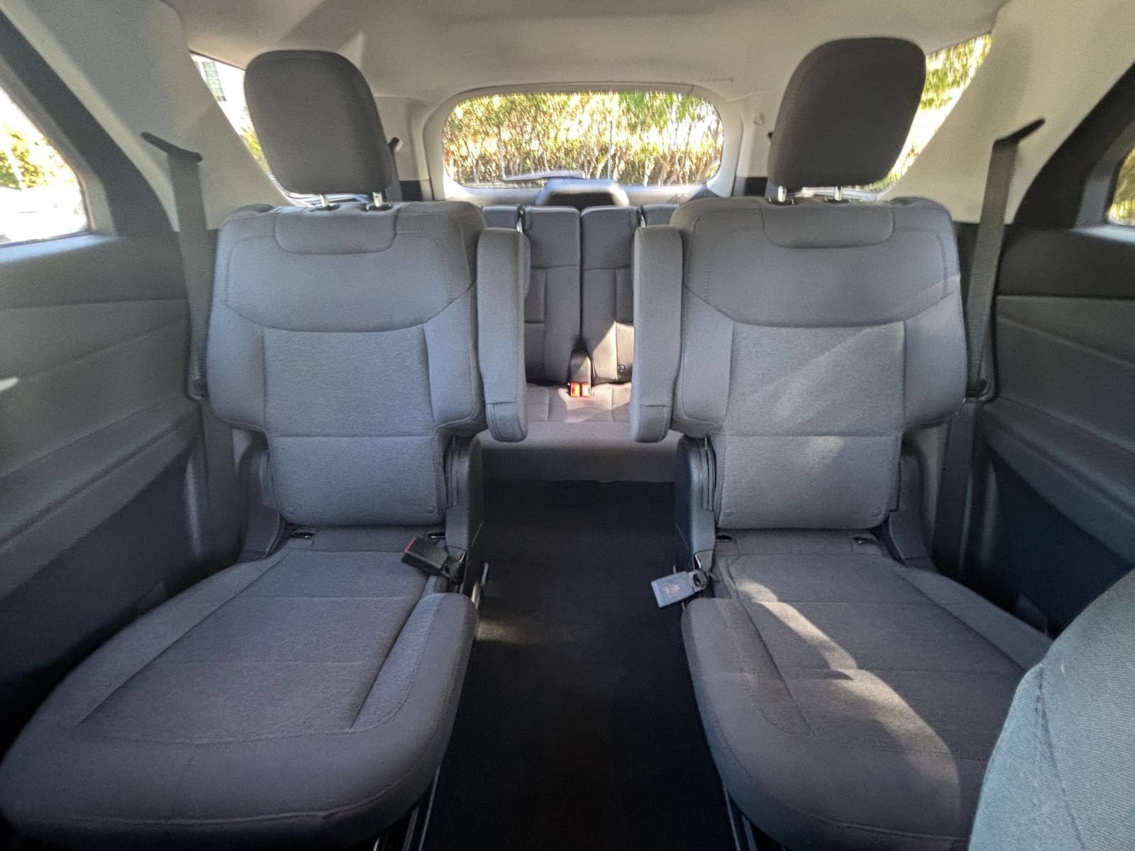 Used 2026 Ford Explorer Active RWD image 38