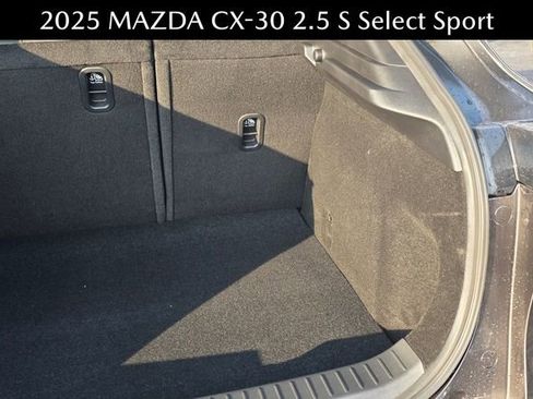 New 2025 MAZDA CX-30 AWD 2.5 S w/ Select Sport Pkg image 8