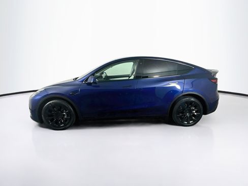 Used 2021 Tesla Model Y Long Range AWD/4WD image 4