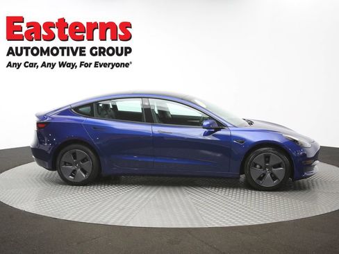 Used 2021 Tesla Model 3 Standard Range Plus RWD image 40
