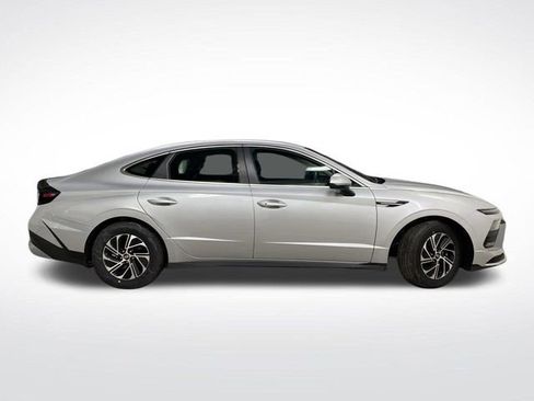 New 2026 Hyundai Sonata Blue image 2