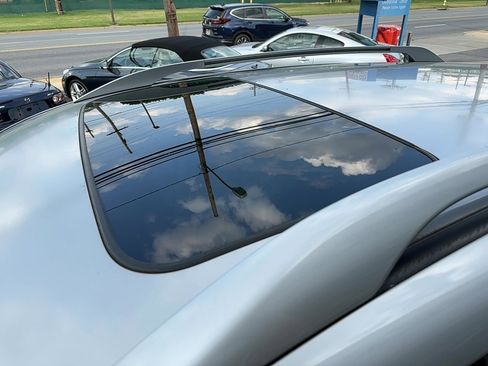 Used 2011 Lexus RX 350 AWD w/ Premium Pkg image 13